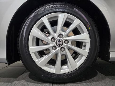 Used 2024 Toyota Camry LE w/ Convenience Package FWD image 22