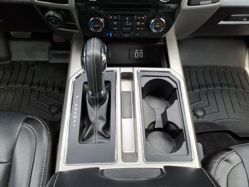 Used 2016 Ford F150 Lariat AWD/4WD image 23