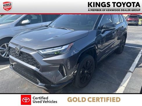 Used 2025 Toyota RAV4 XSE w/ Advanced Technology Package AWD/4WD image 4