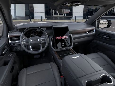 New 2026 GMC Yukon Denali w/ Denali Reserve Package AWD/4WD image 15