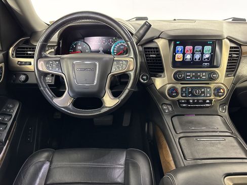 Used 2018 GMC Yukon Denali w/ Denali Ultimate Package RWD image 30