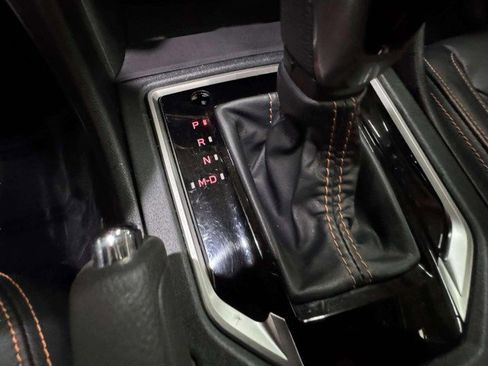 Used 2019 Subaru Crosstrek 2.0i Limited w/ Moonroof Package w/Navigation image 58