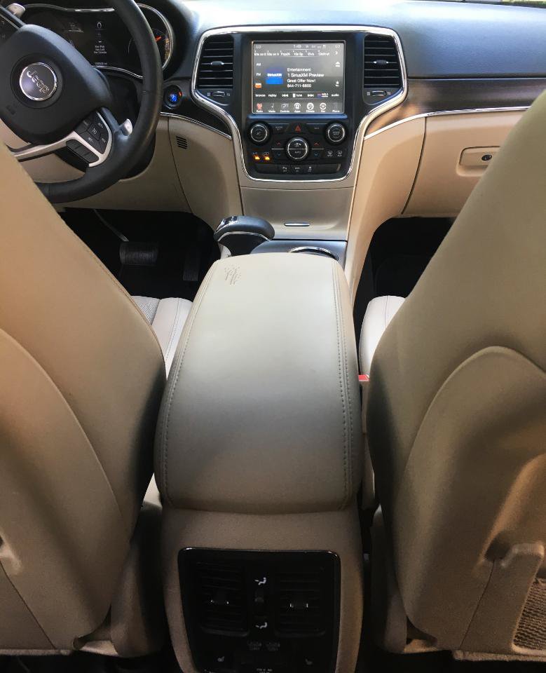 Used 2014 Jeep Grand Cherokee Limited w/ Luxury Group II AWD/4WD image 23