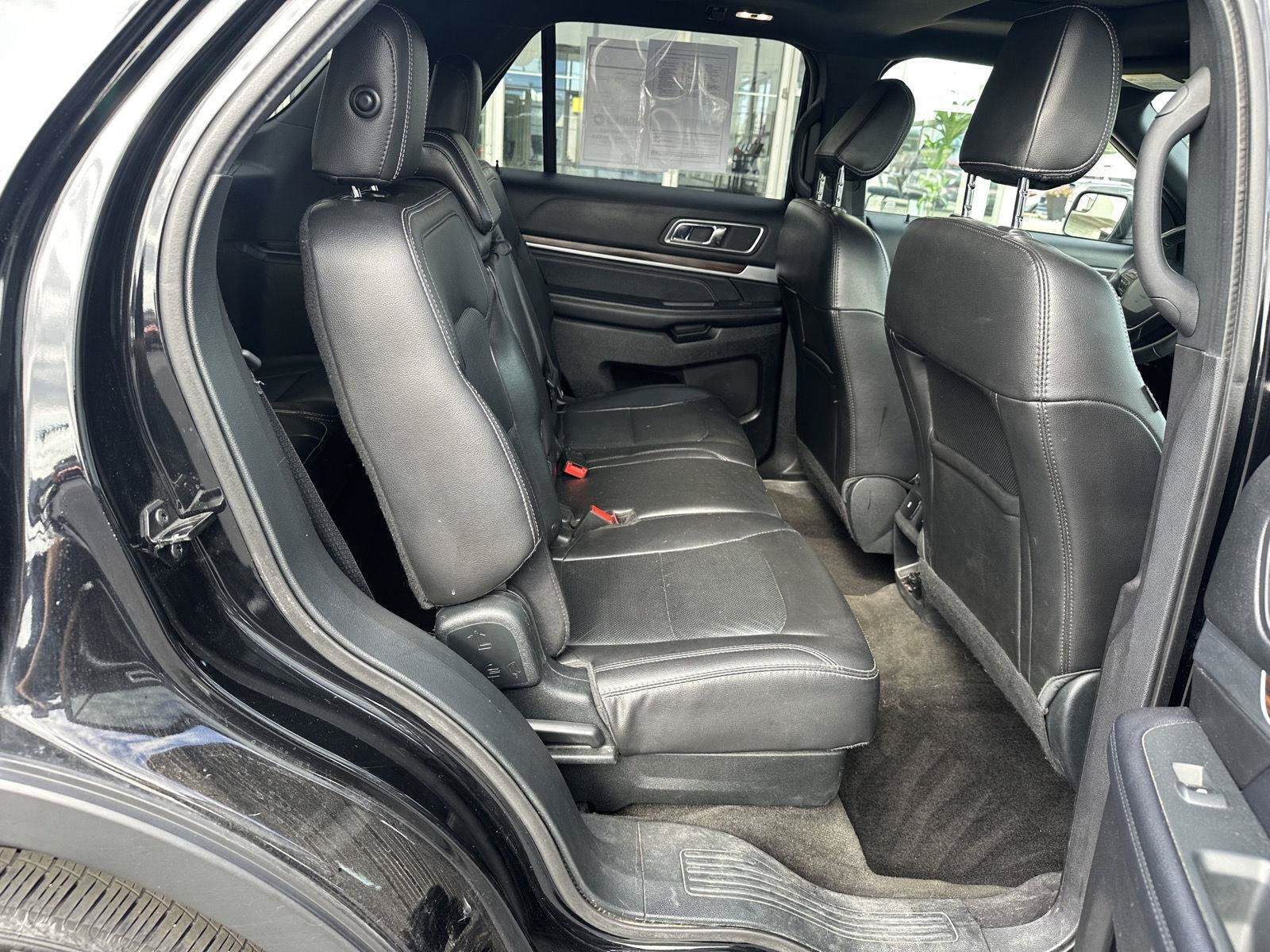 Used 2018 Ford Explorer Limited AWD/4WD image 25