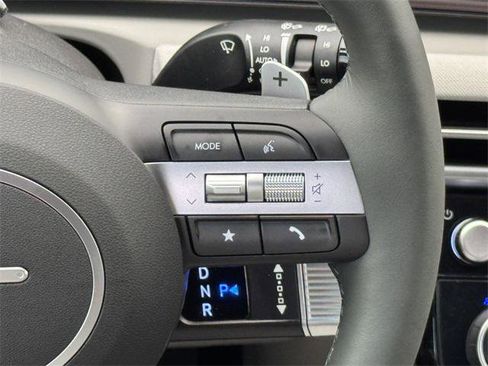 New 2025 Hyundai Tucson Limited image 25