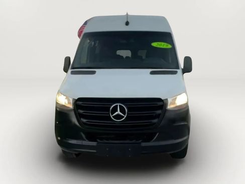 Used 2019 Mercedes-Benz Sprinter 2500 image 20
