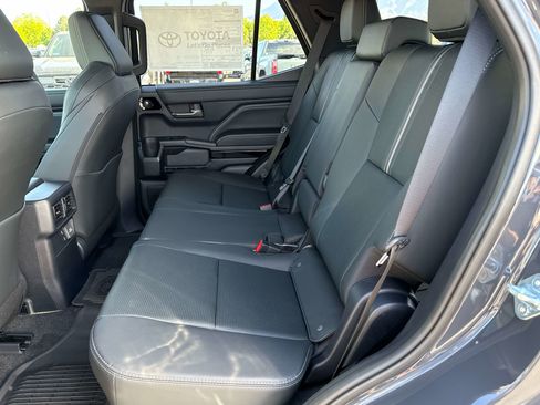 New 2026 Toyota 4Runner Limited AWD/4WD image 10