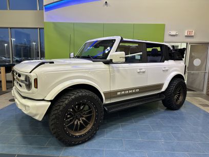 New 2025 Ford Bronco Outer Banks