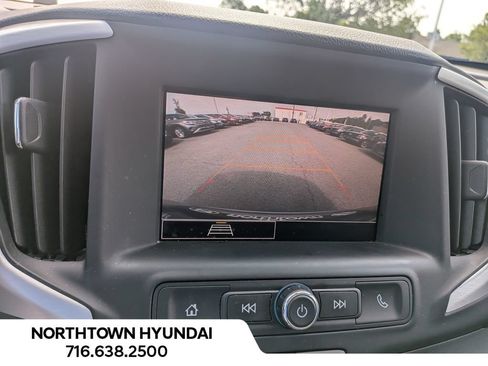 Used 2023 GMC Terrain SLE w/ Driver Convenience Package AWD/4WD image 19