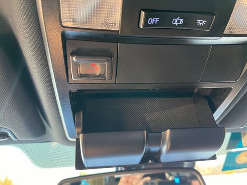 Used 2021 Toyota Tacoma SR5 image 32