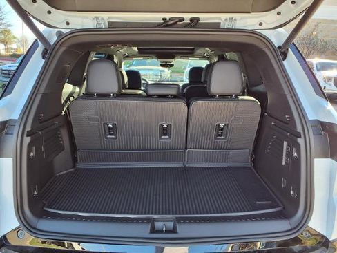 New 2026 Buick Enclave Sport Touring w/ Power Package FWD image 23