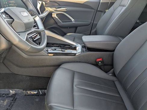 Certified 2025 Audi Q5 Premium w/ Convenience Package image 14