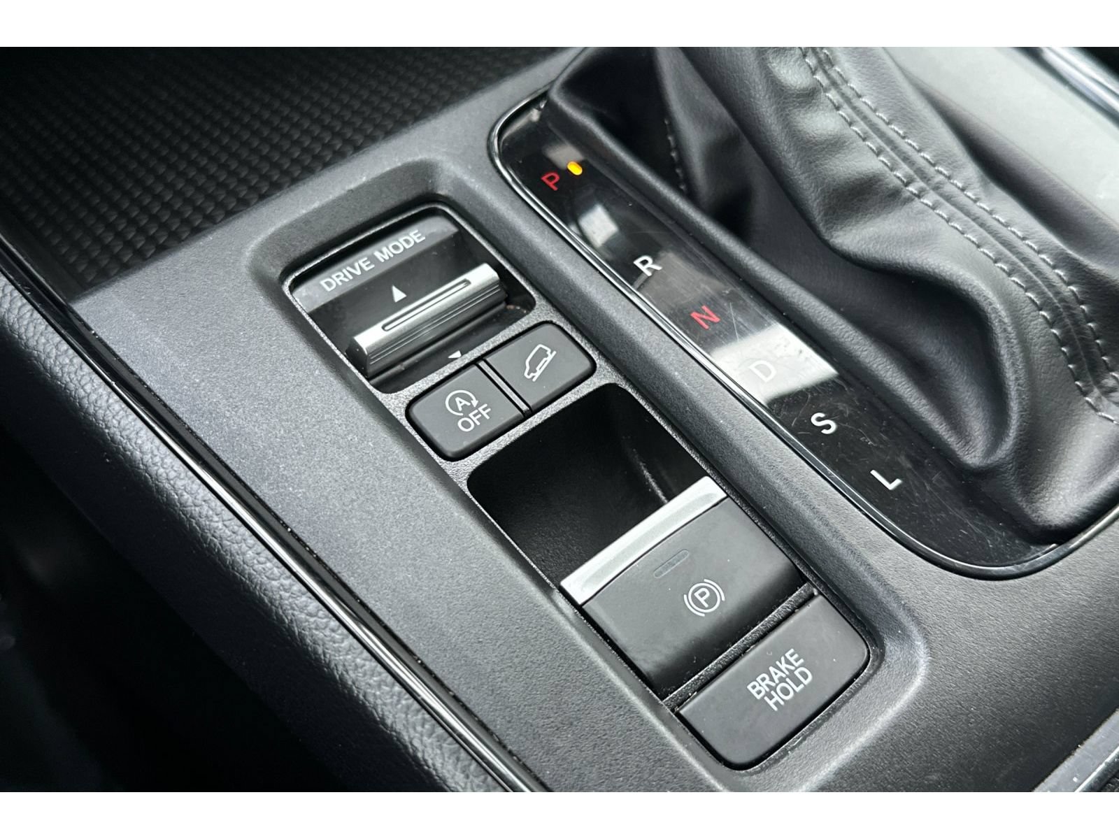 Used 2024 Honda CR-V EX image 32