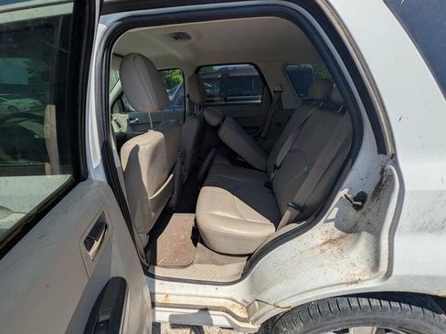 Used 2008 Mercury Mariner 4WD V6 image 23