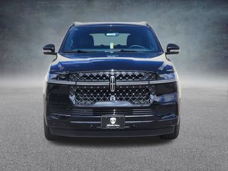 New 2026 Lincoln Navigator Reserve w/ Jet Appearance Package AWD/4WD video 2