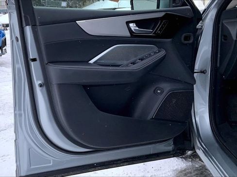 Used 2025 Acura MDX w/Technology Package image 23