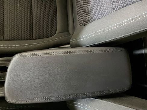 Used 2023 Chevrolet Bolt LT image 42