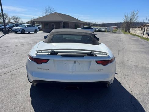 Used 2019 Jaguar F-TYPE 2.0 296 HP Convertible 2D image 5