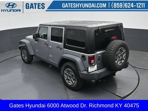 Used 2015 Jeep Wrangler Unlimited Rubicon w/ Max Tow Package AWD/4WD image 42
