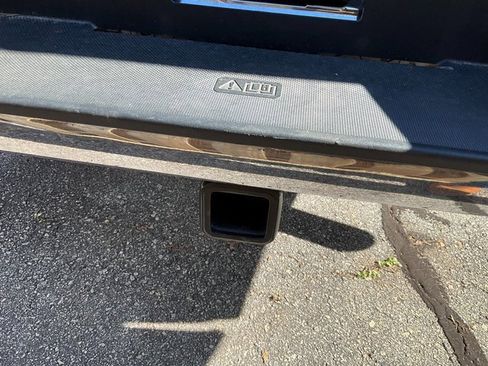 Used 2025 Ford F150 Lariat w/ Equipment Group 502A High image 7