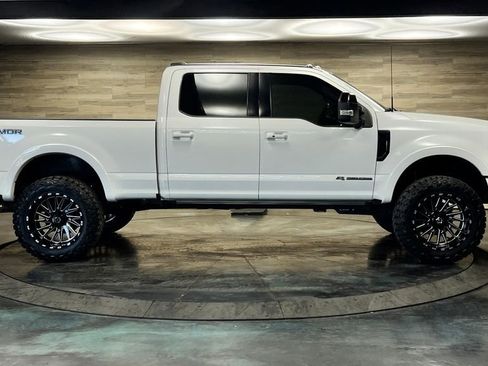 Used 2022 Ford F250 Lariat w/ Tremor Off-Road Package AWD/4WD image 14