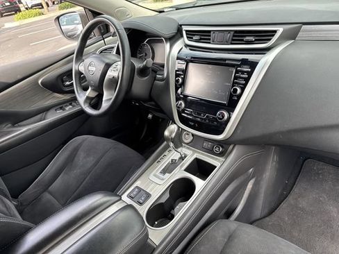 Used 2018 Nissan Murano SV w/ Premium Package FWD image 27