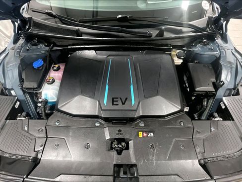 Used 2022 Hyundai Ioniq 5 Limited image 31