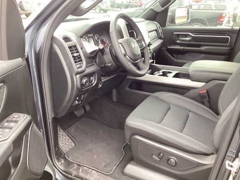 New 2026 RAM 1500 Big Horn AWD/4WD image 13