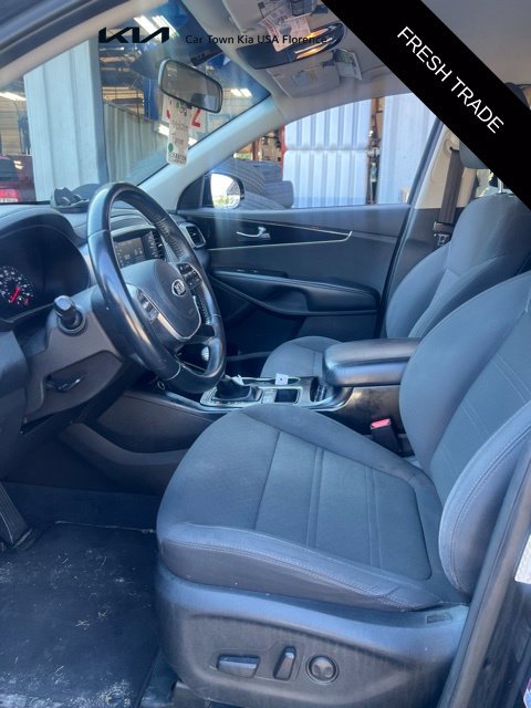 Used 2020 Kia Sorento S FWD image 5
