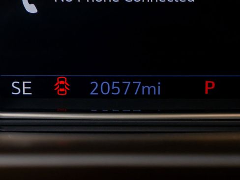 Used 2021 GMC Sierra 2500 Denali w/ Denali Ultimate Package image 21