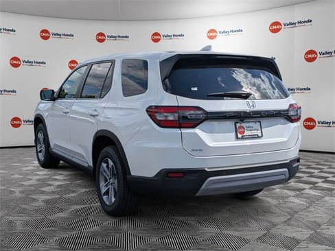 New 2025 Honda Pilot EX-L image 7