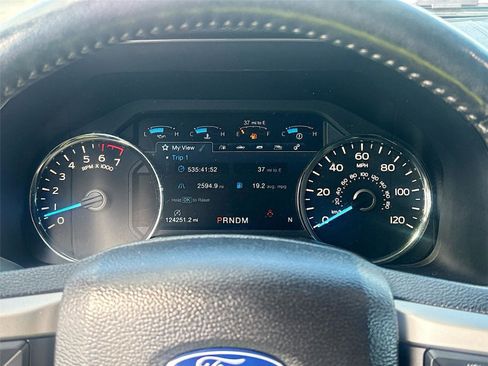 Used 2019 Ford F150 Lariat w/ Equipment Group 502A Luxury image 13