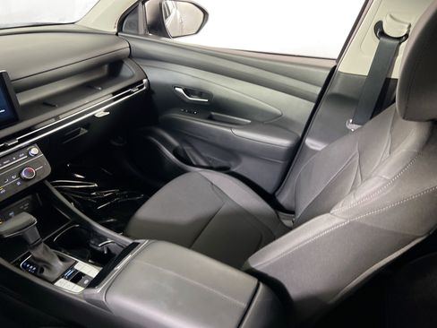 Used 2025 Hyundai Tucson SE AWD/4WD image 21