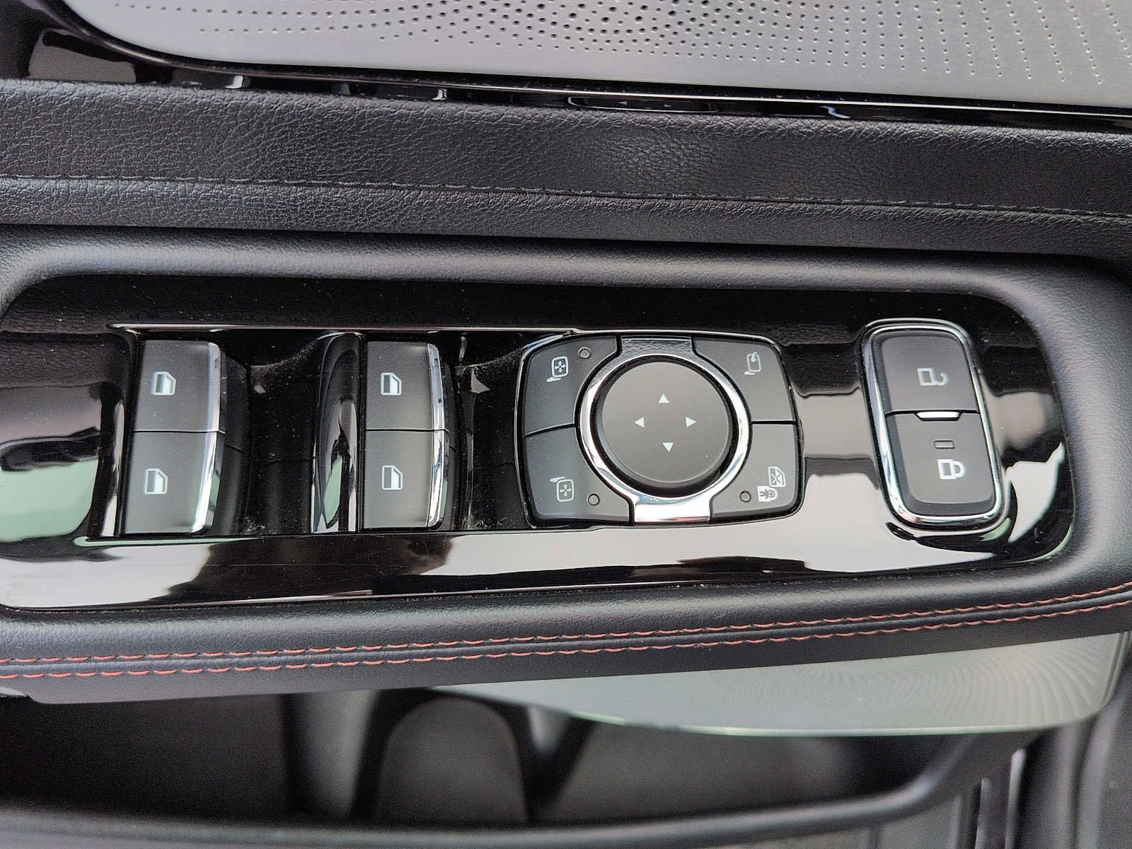 Used 2020 Lincoln Aviator Reserve w/ Equipment Group 202A AWD/4WD image 15