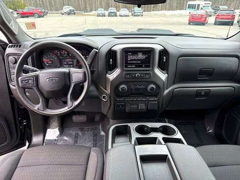 Used 2025 Chevrolet Silverado 1500 Custom Trail Boss image 22