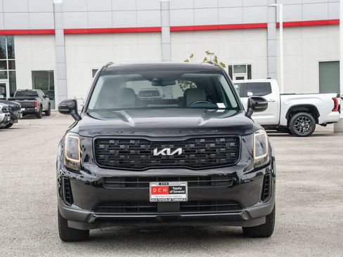 Used 2022 Kia Telluride EX w/ EX Premium Package AWD/4WD image 2