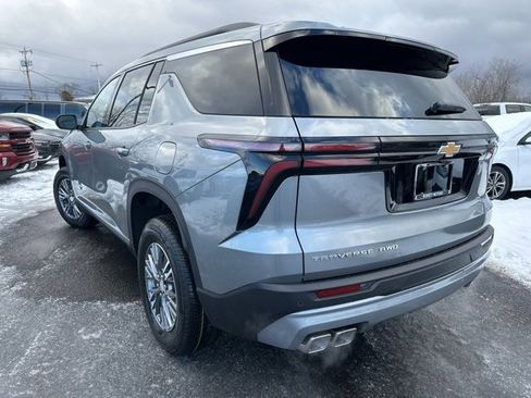 New 2026 Chevrolet Traverse LT image 5