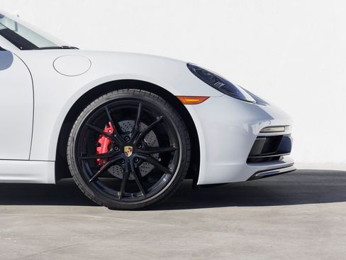 New 2025 Porsche 718 Cayman S RWD image 11
