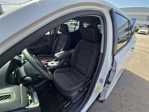 Used 2022 GMC Terrain SLE FWD image 7