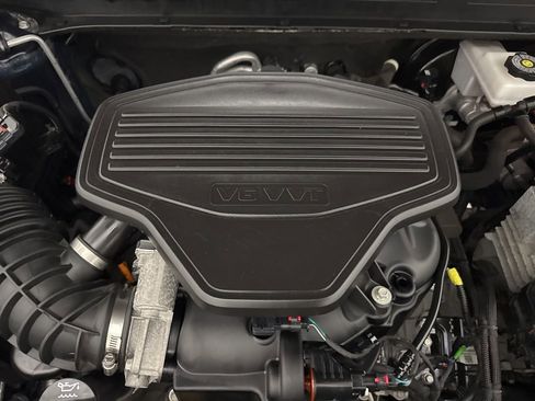 Used 2022 GMC Acadia AT4 w/ Preferred Package AWD/4WD image 67