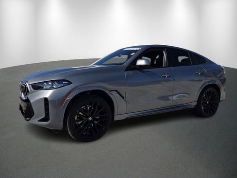 Certified 2024 BMW X6 xDrive40i w/ Premium Package AWD/4WD image 3