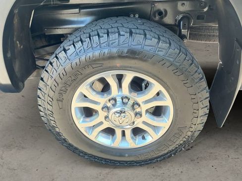 Used 2018 RAM 2500 Laramie w/ Protection Group AWD/4WD image 14