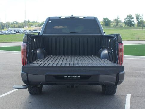Used 2023 Toyota Tundra Platinum AWD/4WD image 17