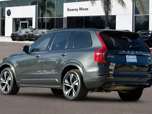 Used 2022 Volvo XC90 T8 R-Design w/ Advanced Package image 6