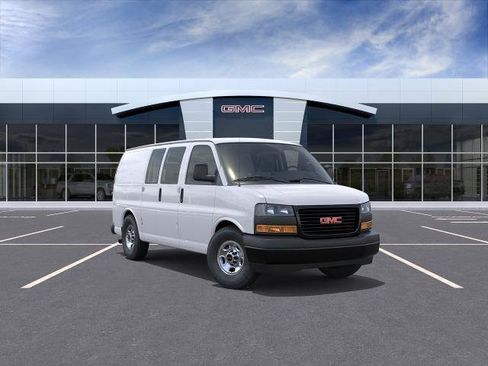 New 2026 GMC Savana 3500 RWD image 1