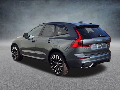 New 2026 Volvo XC60 B5 Ultra w/ Climate Package image 5