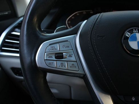 Used 2019 BMW X7 xDrive50i w/ Executive Package image 33