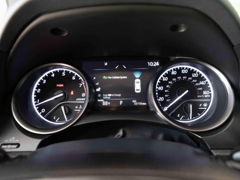Used 2023 Toyota Camry SE AWD/4WD image 16