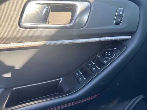 Used 2025 Ford Explorer ST-Line image 13