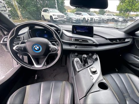 Used 2017 BMW i8 AWD/4WD image 15